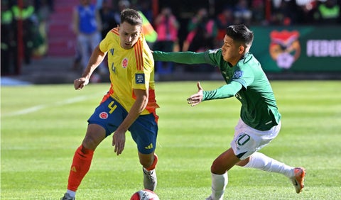 Santiago Arias vs Bolivia