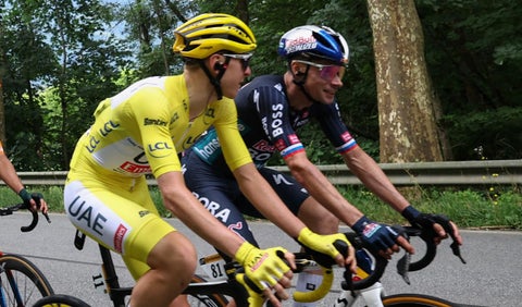 Primoz Roglic y Tadej Pogacar
