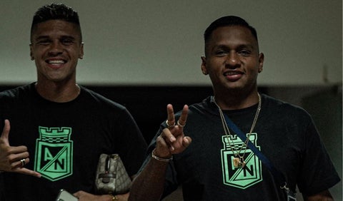 Alfredo Morelos con Nacional