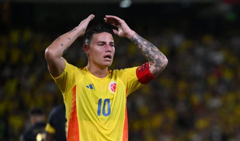 James Rodríguez - Colombia vs Ecuador