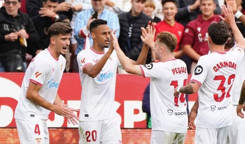 Sevilla venció a Rayo Vallecano en La Liga