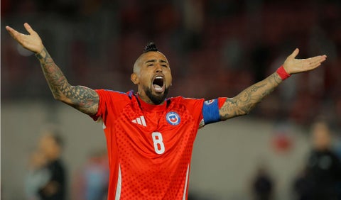 Arturo Vidal con Chile