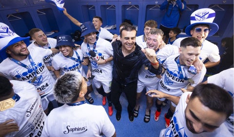 Vélez se queda sin su director técnico para la Copa Libertadores