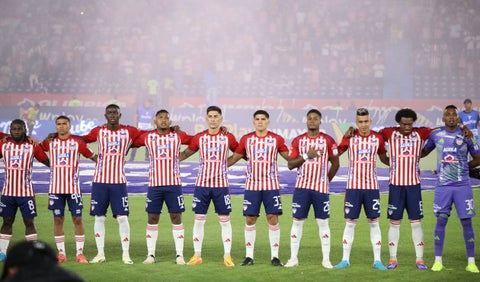 Llueven insultos a jugador de Junior