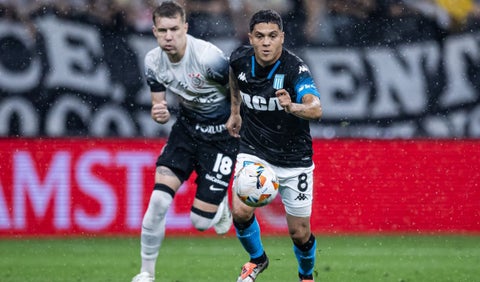 Juan Fernando Quintero con Racing