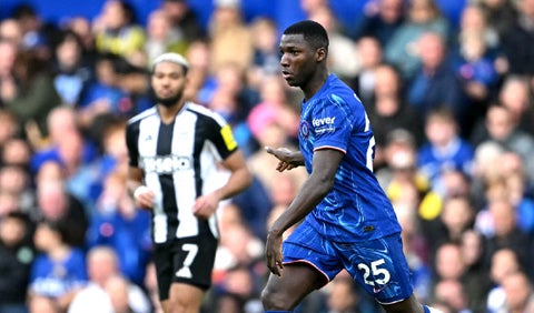 Moisés Caicedo, ecuatoriano en Chelsea