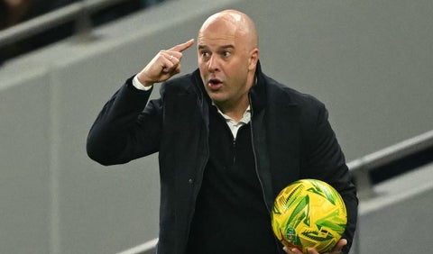 Arne Slot, técnico del Liverpool