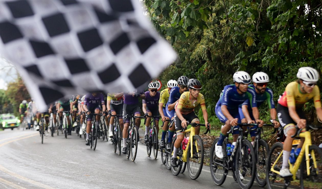 Ciclistas en el Clásico RCN