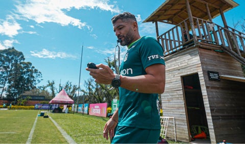 Javier Gandolfi, técnico argentino