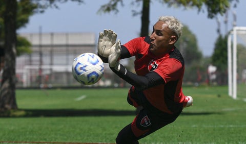 Keylor Navas, Newll´s