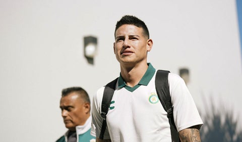 James Rodríguez con León