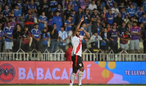 Miguel Ángel Borja en River Plate celebra gol vs Universidad de Chile