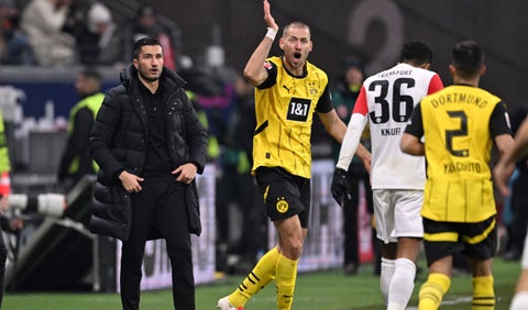 Nuri Sahin deja de ser director técnico de Borussia Dortmund