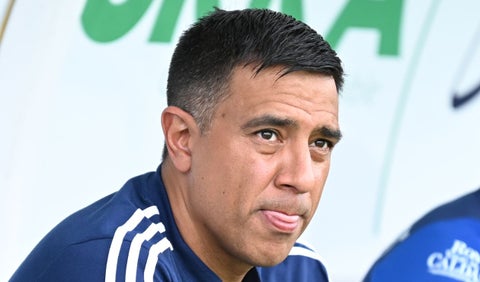 César Farías, técnico venezolano