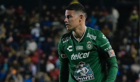 James Rodríguez con Club León