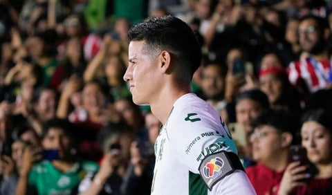 James Rodríguez con León de México