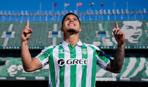 Juan Camilo 'Cucho' Hernández, futbolista colombiano