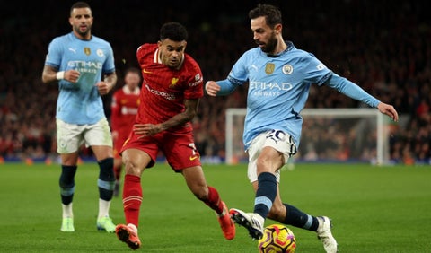 Liverpool y Manchester City en duelo por Premier League 2024-2025