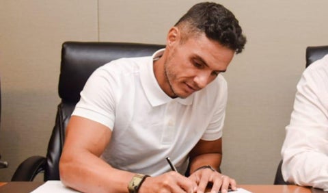 Lucas González, Argentina