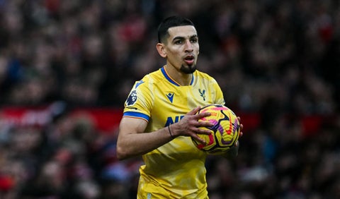 Daniel Muñoz en Premier