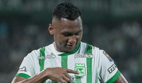 Alfredo Morelos con Nacional