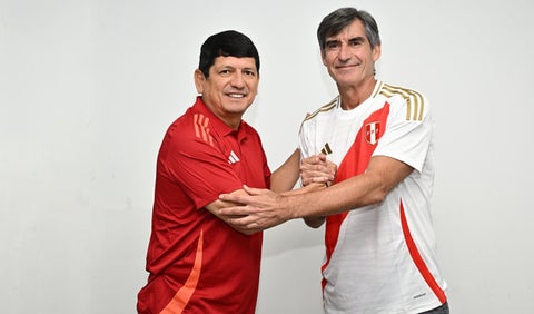 Óscar Ibáñez nuevo director técnico de la selección de Perú