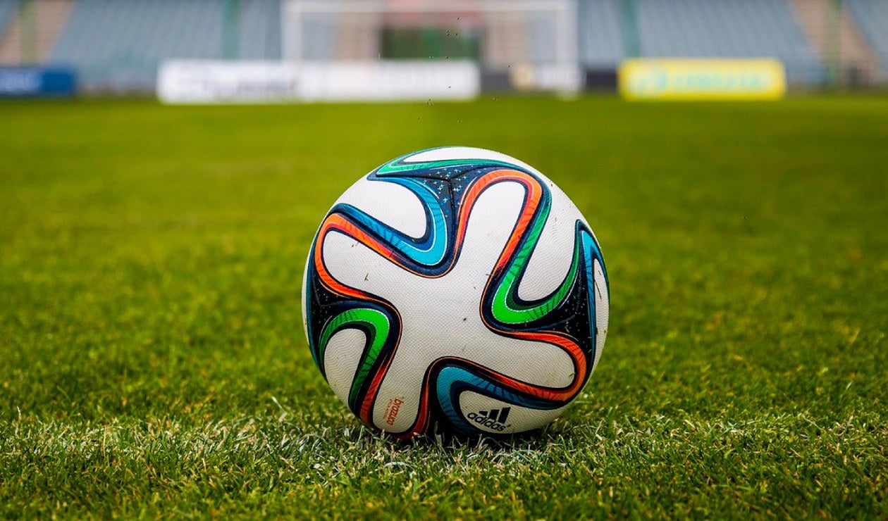 Balón de fútbol colombiano