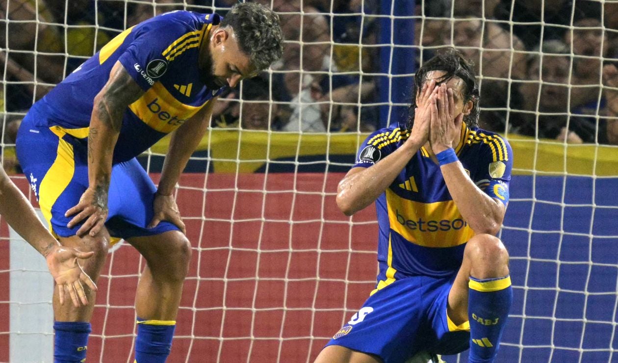 Edinson Cavani está sufriendo de "brujería"