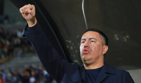 Efraín Juárez, técnico mexicano