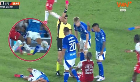 Mosquera lesiona a Stiven Vega en el clásico entre Millonarios y Santa Fe