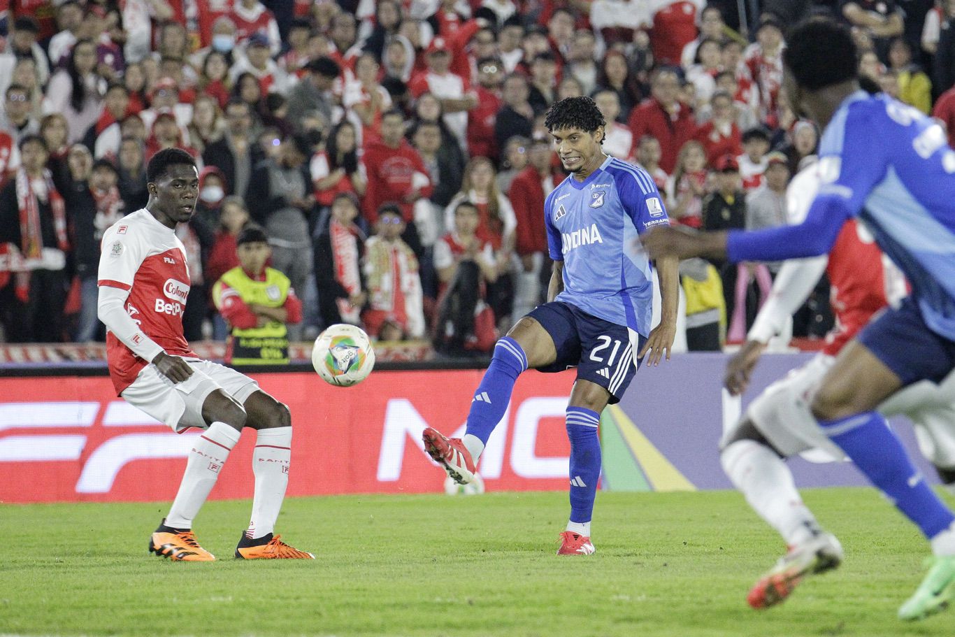 Juan Carlos Pereira, futbolista de Millonarios Vs Santa Fe