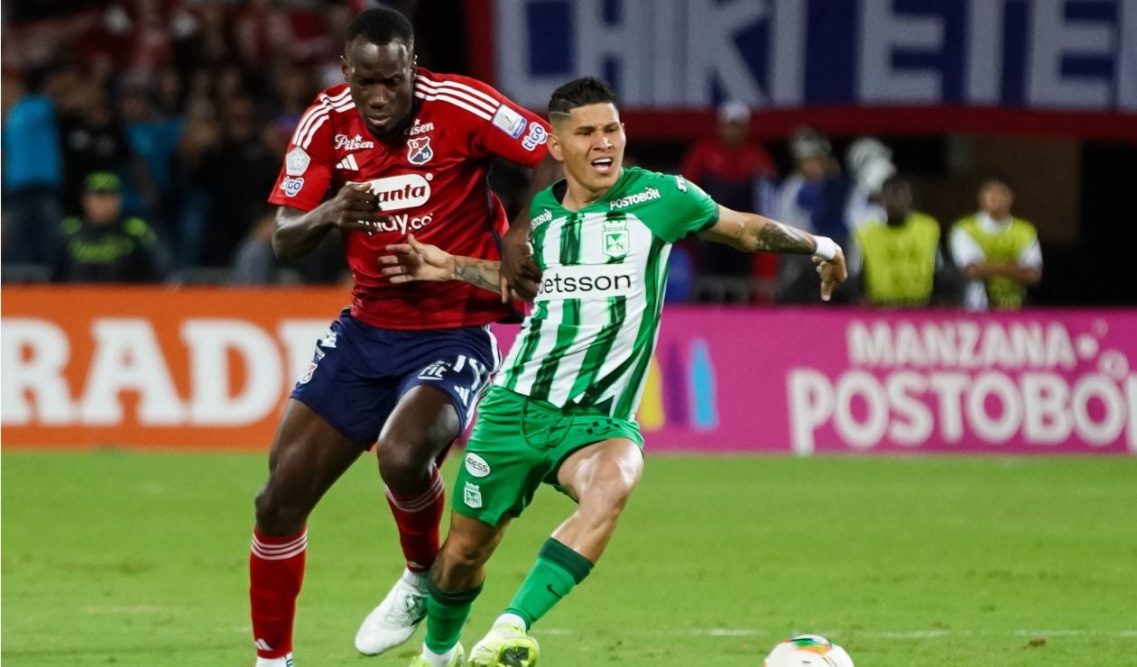 Atlético Nacional rescata empate ante Medellín con nueve jugadores