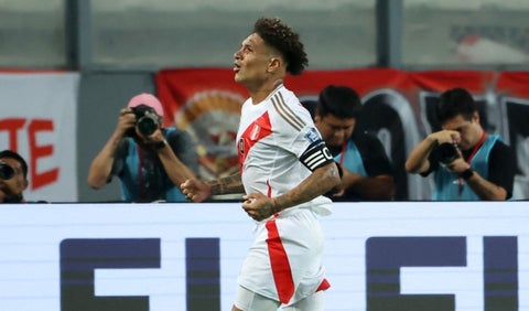 Paolo Guerrero, futbolista peruano