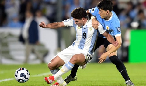 Uruguay y Argentina en duelo por Eliminatorias al Mundial 2026
