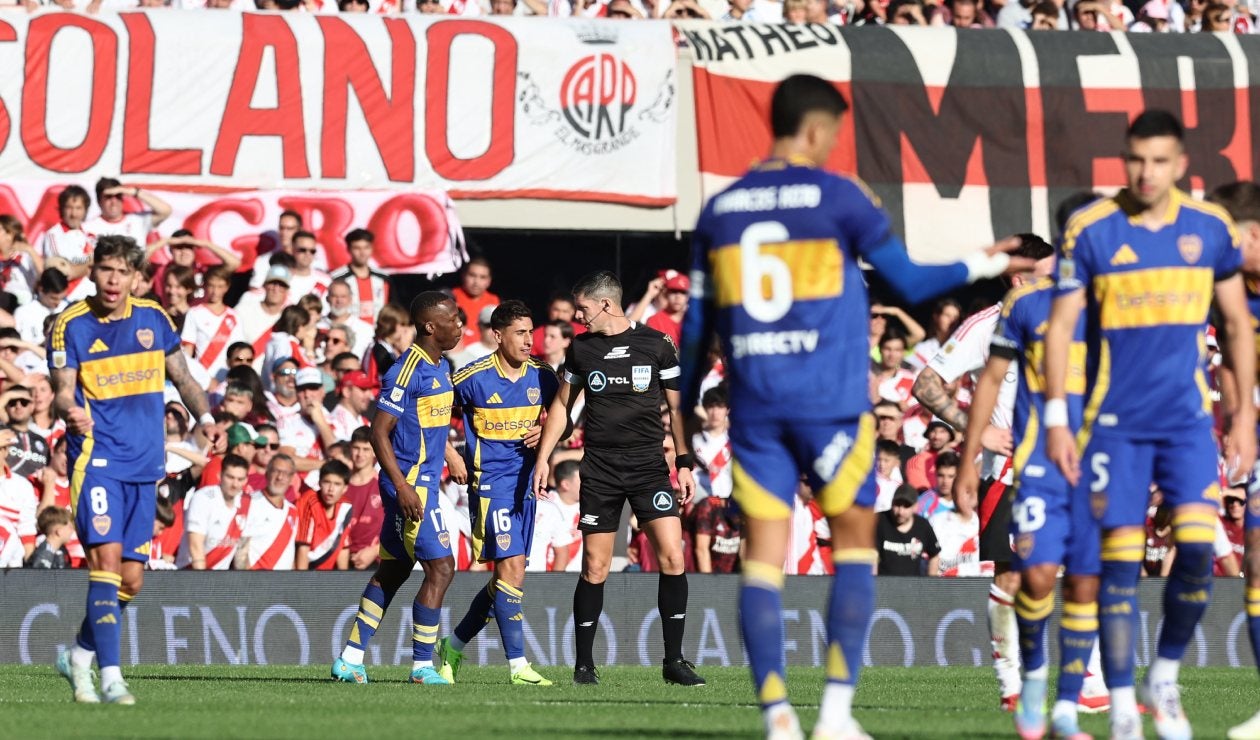 Boca Juniors Liga Argentina en el superclásico