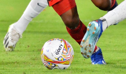 Un estadio del FPC se está cayendo a pedazos