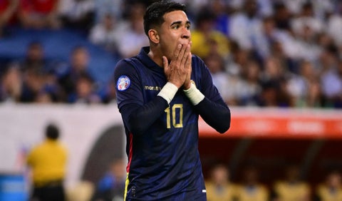 Kendry Páez con la selección de Ecuador