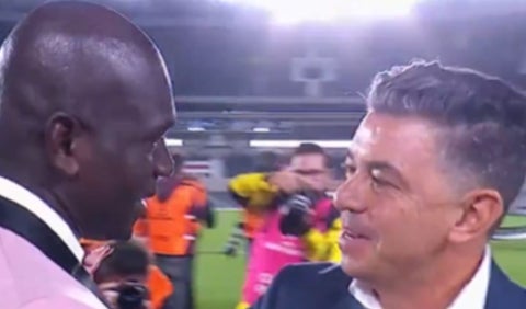 Este es el nuevo traje de Segundo Castillo para la Copa Libertadores