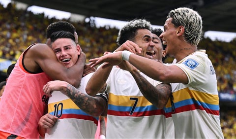 Valencia cerca de fichar figura de la Selección Colombia