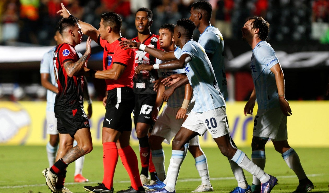 Vitória vs Universidad Católica