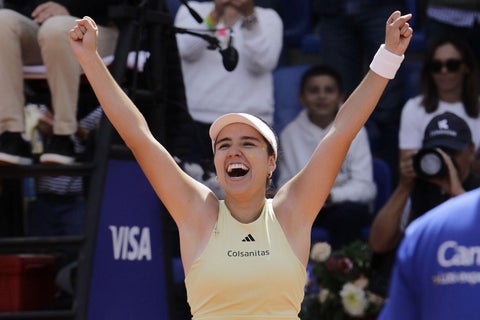 Camila Osorio vs Katarzyna Kawa