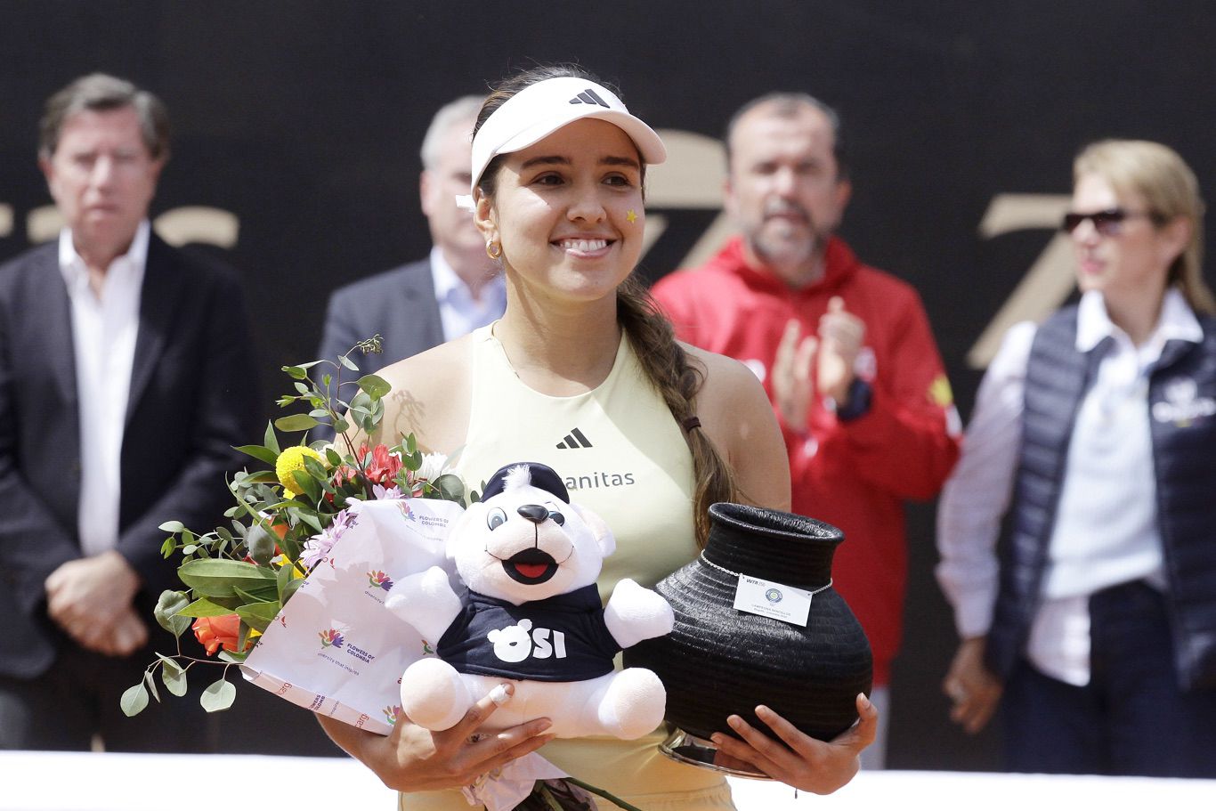Camila Osorio vs Katarzyna Kawa