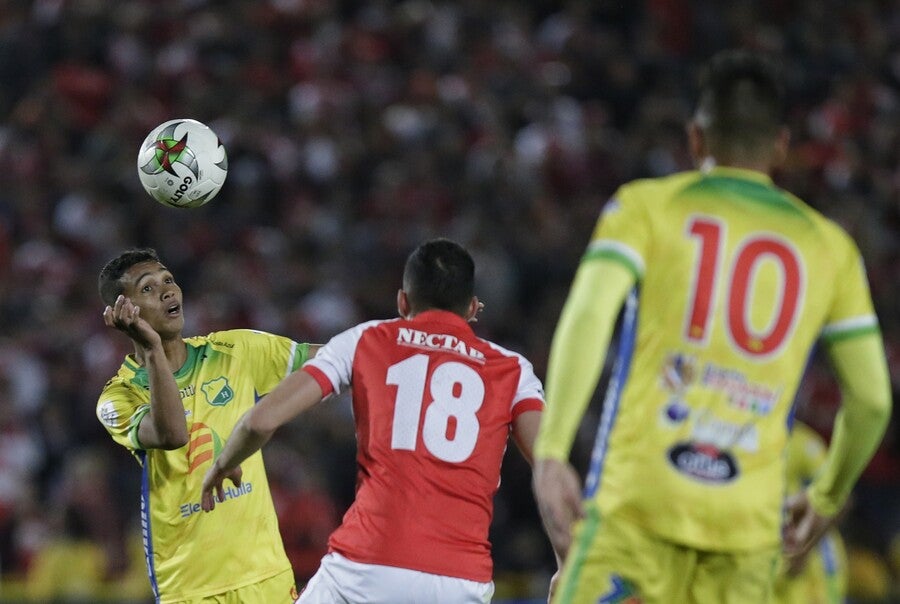 Andrés Amaya (Izq.), posible nuevo jugador de Santa Fe