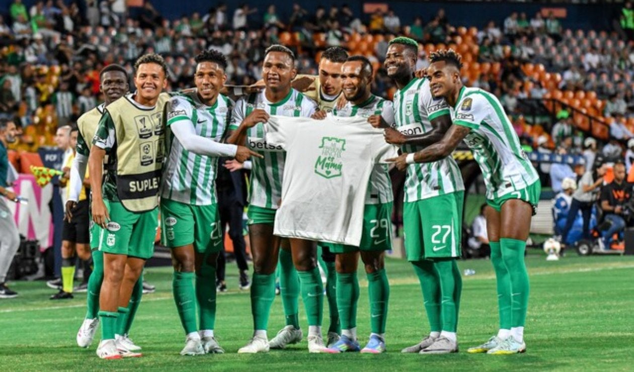 Atlético Nacional celebra la victoria contra Llaneros en la Liga BetPlay