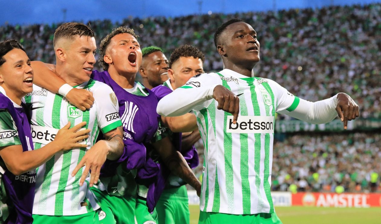 Gol de Kevin Viveros con Nacional ante Bahía en Copa Libertadores