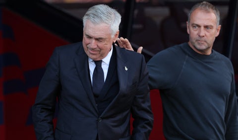 Carlo Ancelotti, director técnico del Real Madrid durante el clásico vs Barcelona