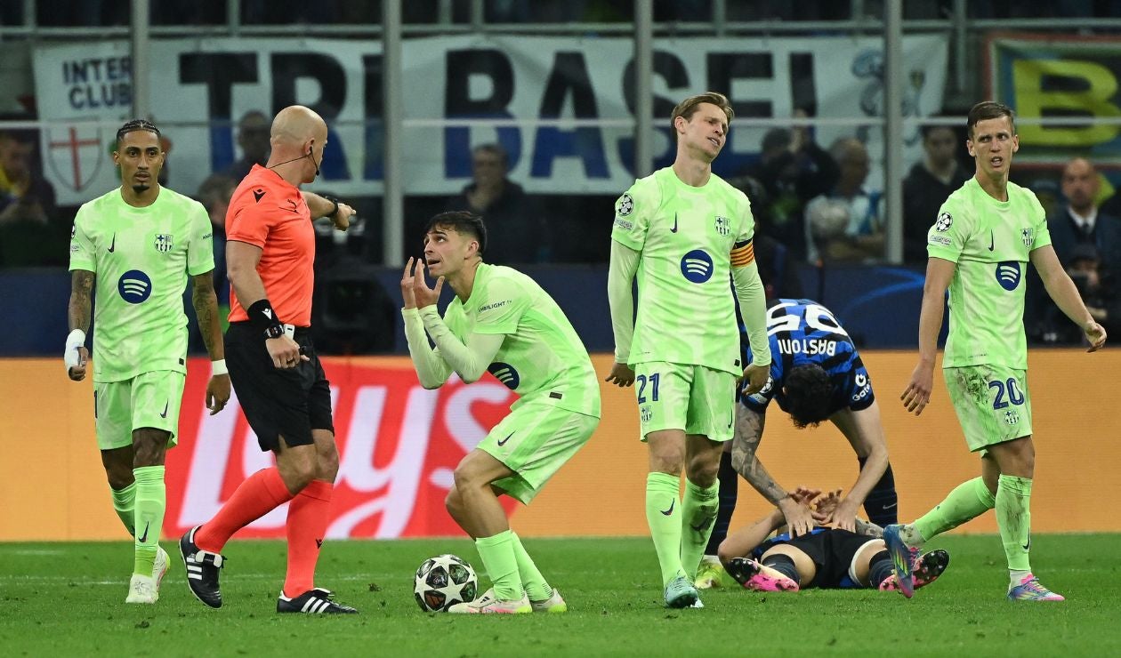 Barcelona sigue culpando al arbitraje tras quedar eliminados de la Champions League