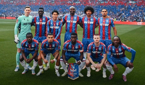Crystal Palace envió mensaje a Muñoz y Lerma tras salir campeón