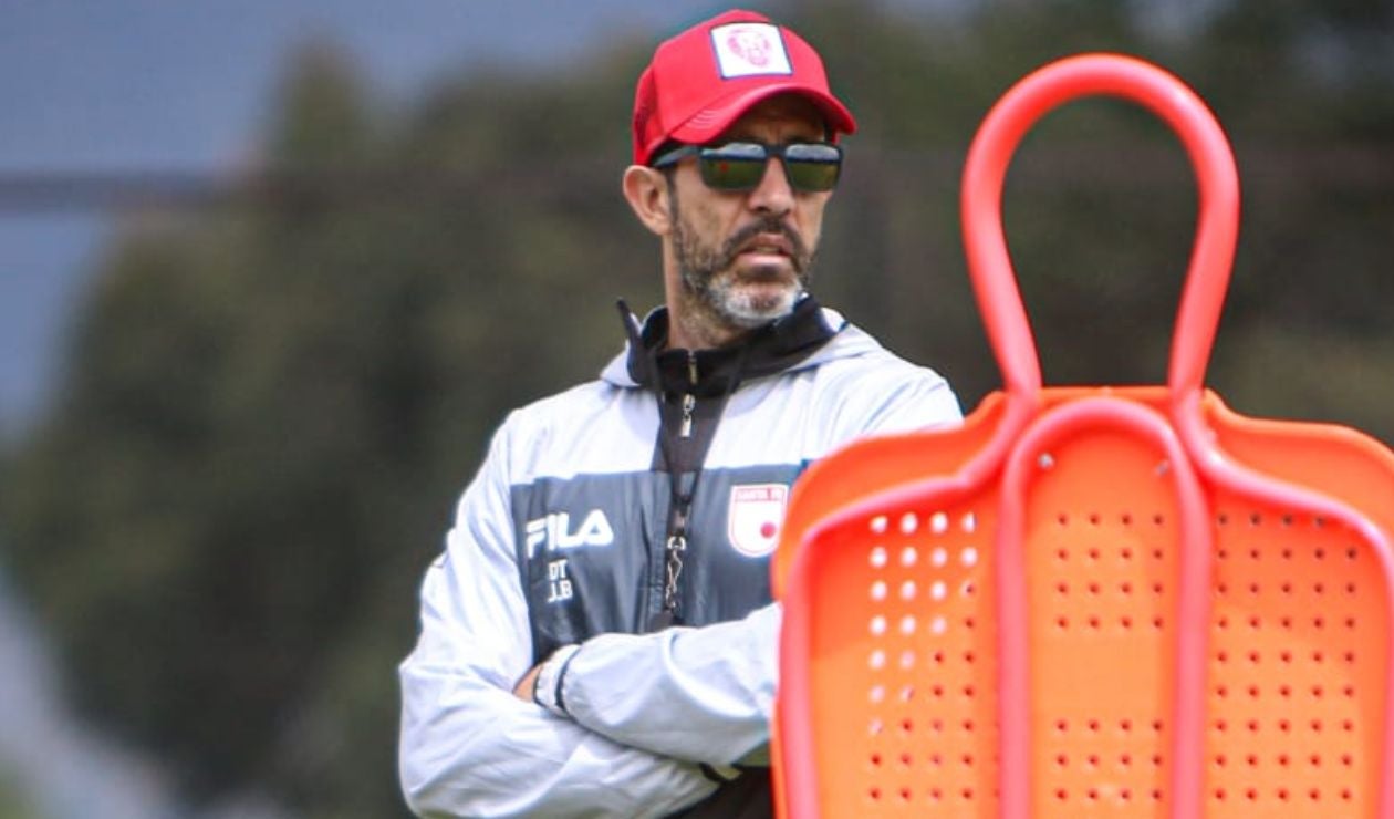 Elvis Perlaza regresó a entrenamientos con Santa Fe