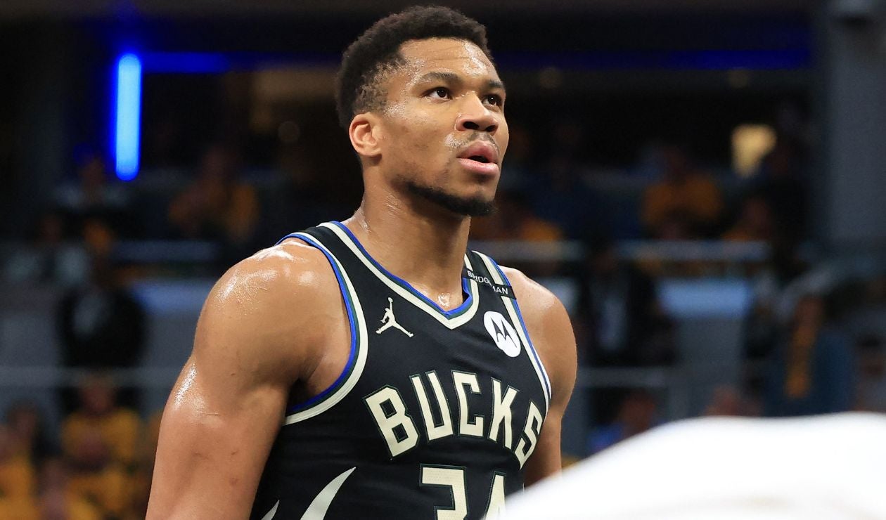 Giannis Antetokounmpo con los Bucks